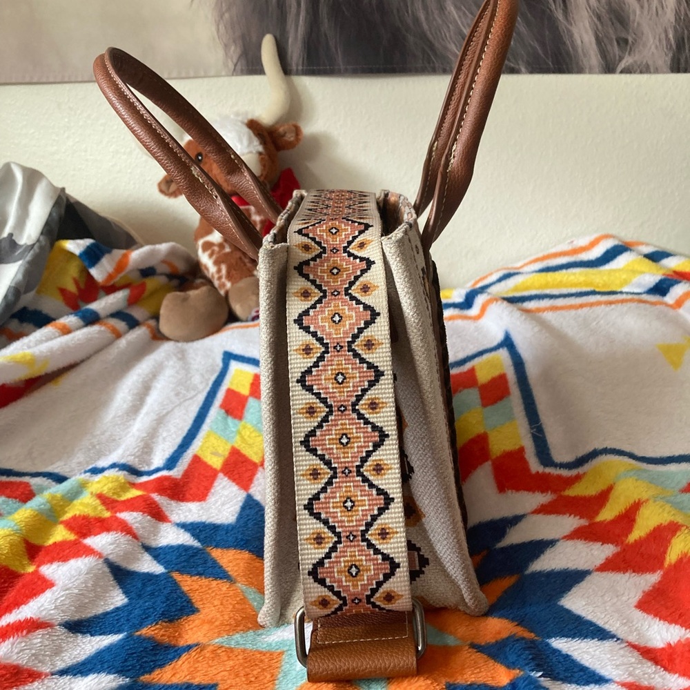 Boho Geometric Strap Canvas Bag - image 1